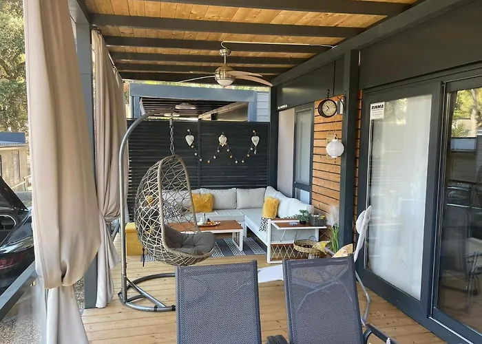 Mobile Peponi Del Mar, Porton Biondi *